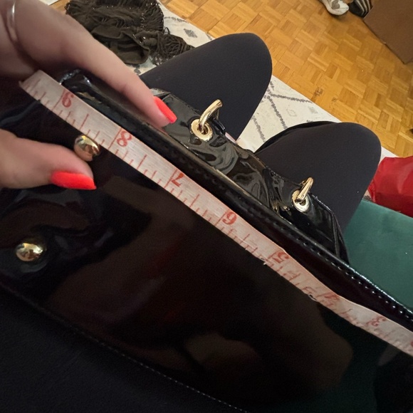 UNREAL find Patent leather purse - made in Toronto - Picture 8 of 8